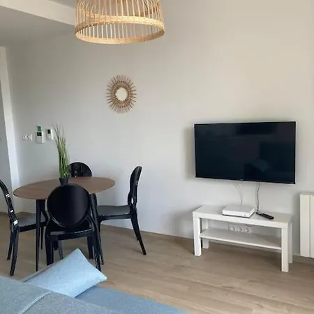F2 Neuf Cosy Et Elegant Avec Terrasse, Parking, Wifi Apartment Chamalieres Exterior photo