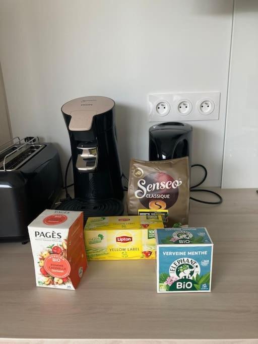Appartement F2 Neuf Cosy Et Elegant Avec Terrasse, Parking, Wifi *